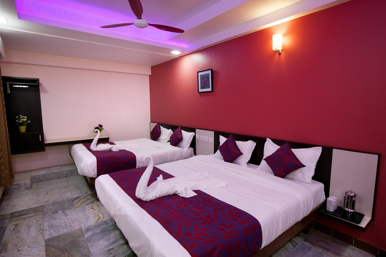 Hotel Lotus Maduráj Kültér fotó