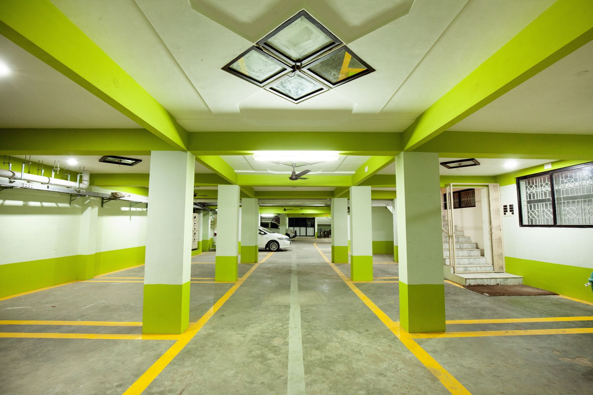 Hotel Lotus Maduráj Kültér fotó